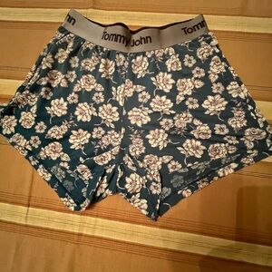 Tommy John woman’s  shorts Size S/ M//Firm Price